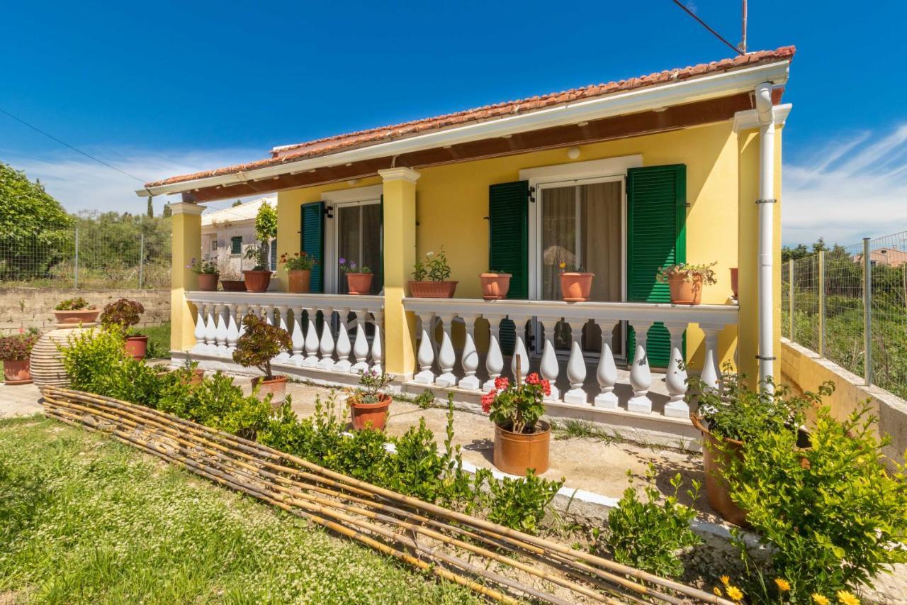 Teta'S Holiday Home Melikia Экстерьер фото