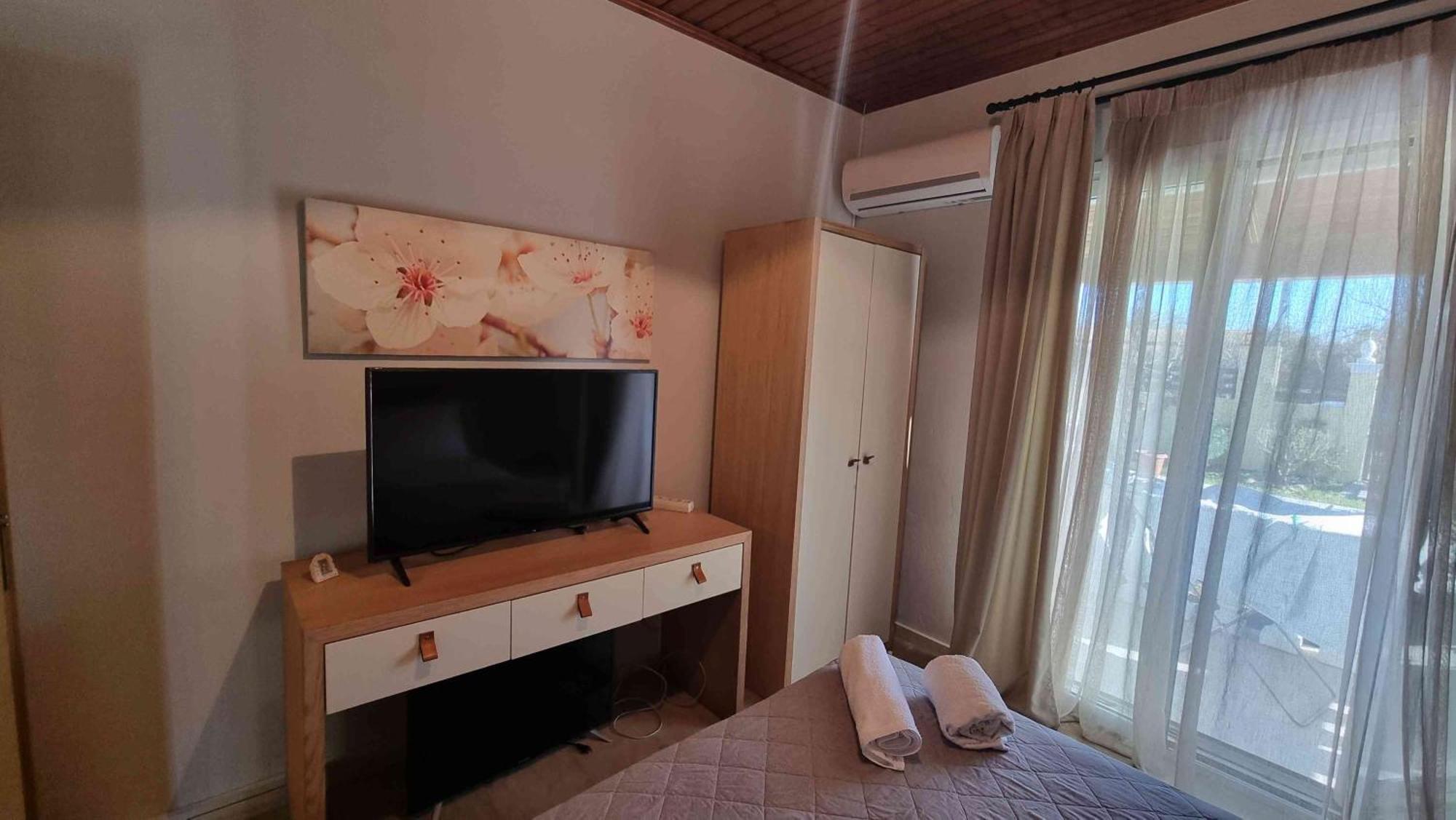 Teta'S Holiday Home Melikia Экстерьер фото